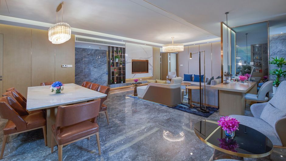 Holiday Inn Express Longzi Lake Suite