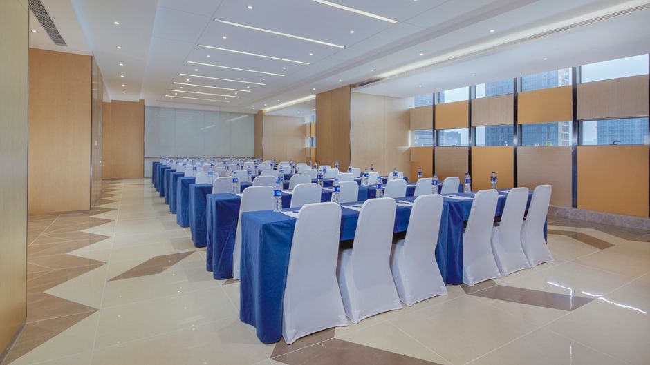 Holiday Inn Express Longzi Lake Meeting