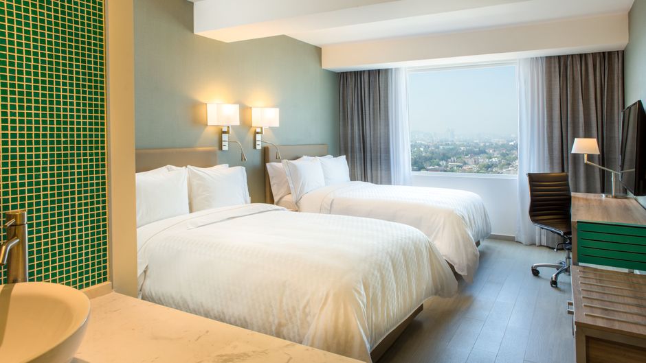 Fiesta Inn CDMX Forum Buenavista Room