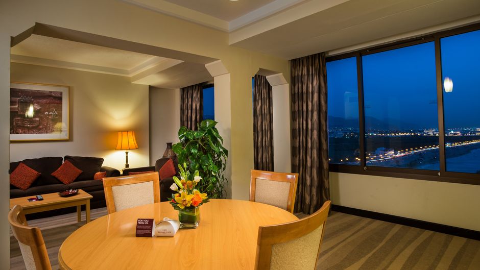 Crowne Plaza Hotel Muscat Suite