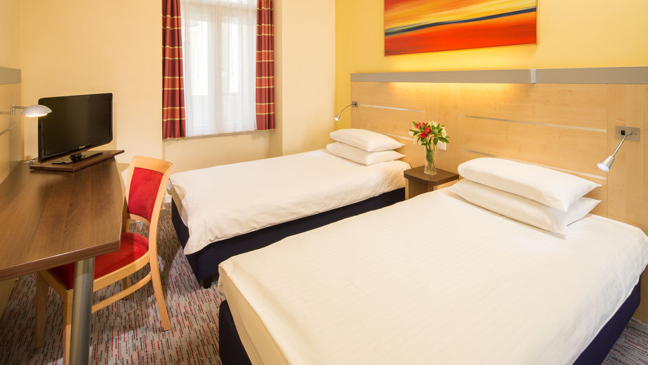 Exe City Park Room