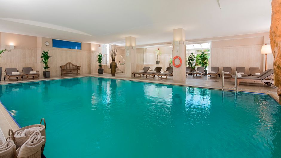 Crowne Plaza Rome-St Peter's Pool