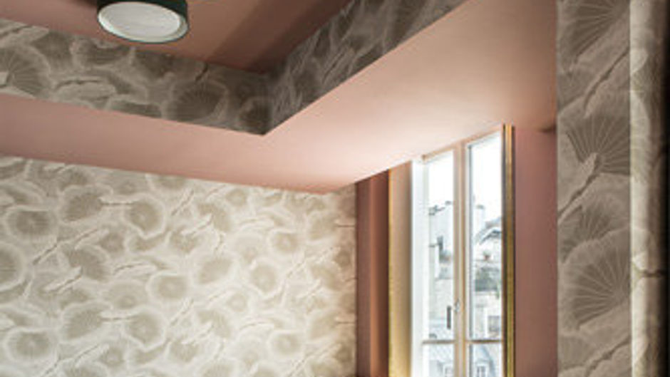 Hotel du Rond-Point des Champs Elysees Room