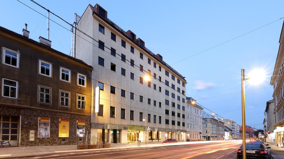 Exe Vienna Hotel Exterior