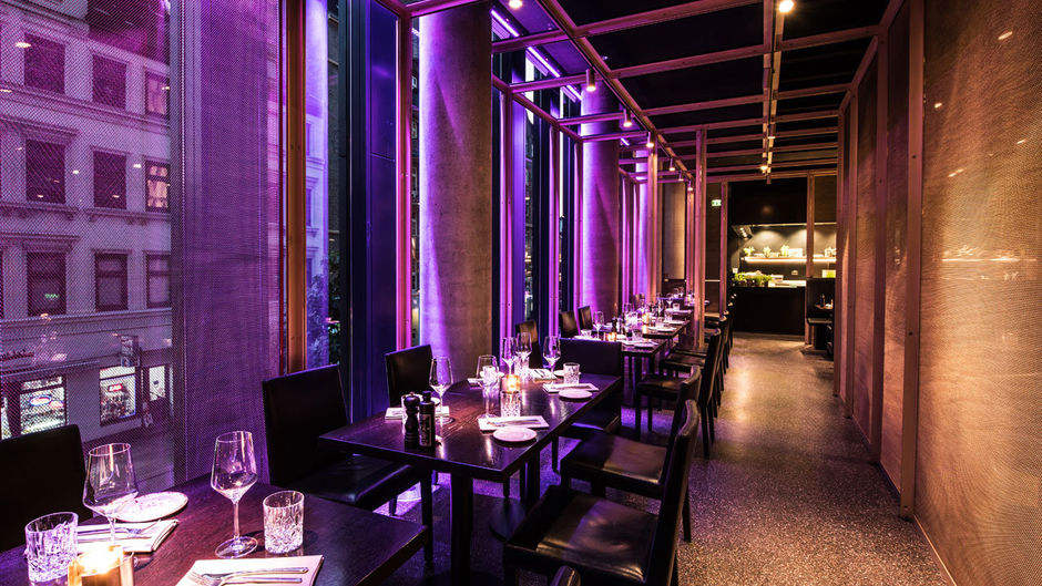 Empire Riverside Hotel Restaurant