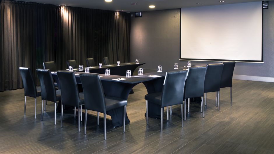 Exe Bacata 95 Hotel Meeting