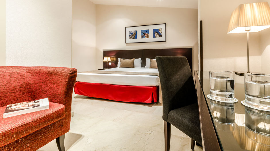 Exe Suites 33 Room