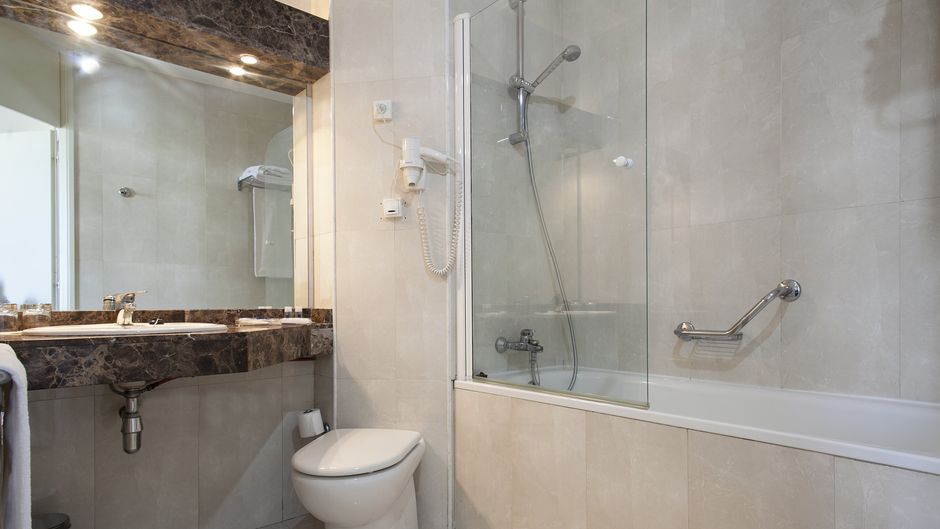 Crisol Quality Reus Room