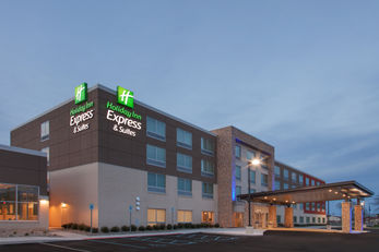 Holiday Inn Express/Stes Sterling Height