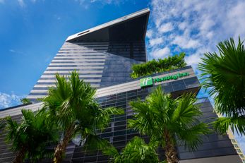 Holiday Inn Bangkok Sukhumvit