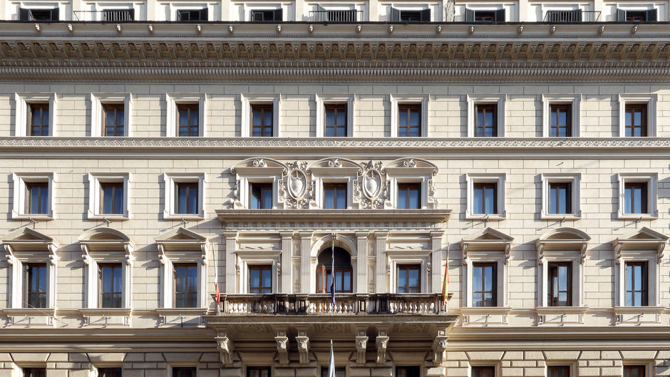 Exe International Palace Exterior