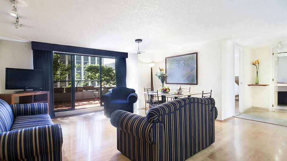 Exe Suites San Marino Room