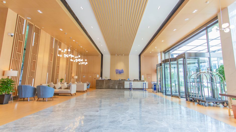 Holiday Inn Express Ya'An City Center Exterior