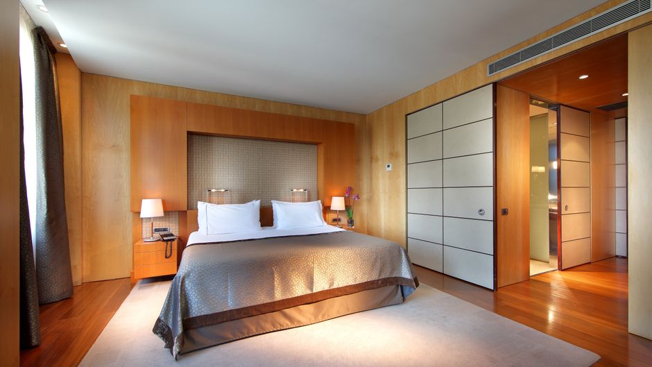 Eurostars Grand Marina Hotel Room