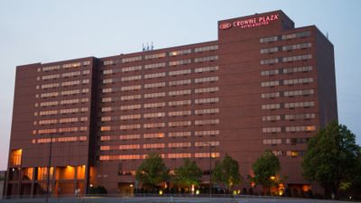 Crowne Plaza Hotel Minneapolis Intl Arpt