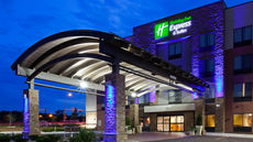 Holiday Inn Exp/Stes Mayo Clinic Area