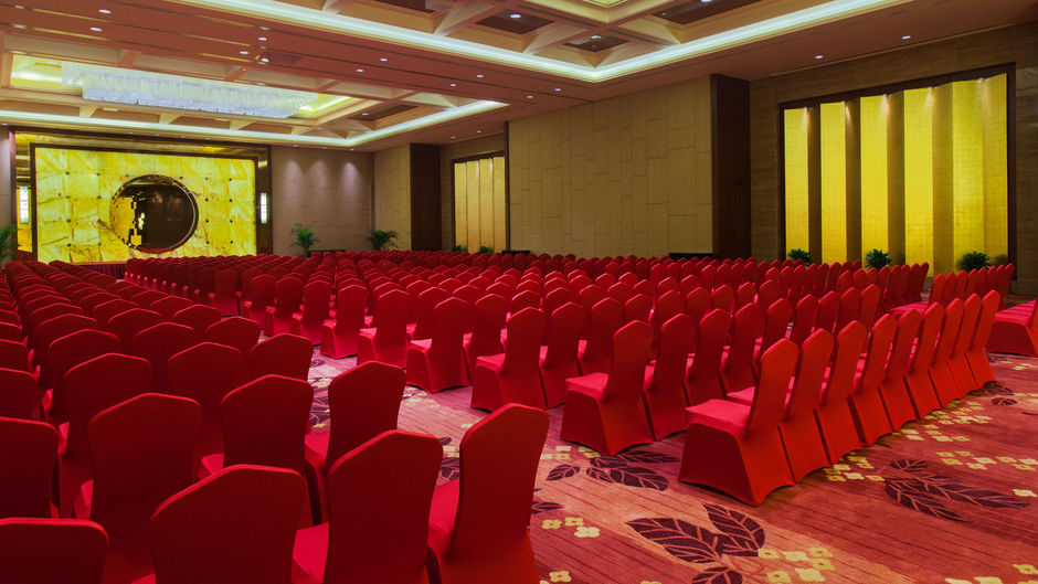 Holiday Inn Resort Chaohu Hot Springs Ballroom