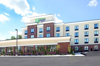 Holiday Inn Express & Stes Finger Lakes