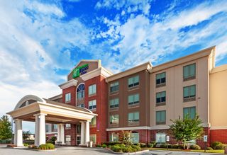 Holiday Inn Express & Suites Shreveport
