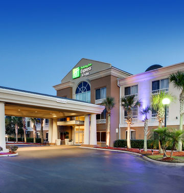 Holiday Inn Express Inn & Suites South