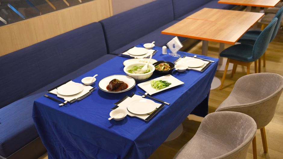 Holiday Inn Express Suzhou Zhouzhuang Restaurant