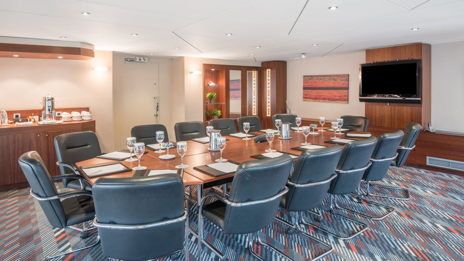Crowne Plaza Athens Meeting