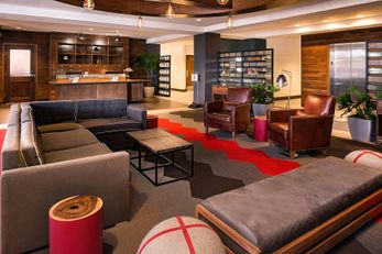 Four Points Sheraton Detroit Metro Arpt