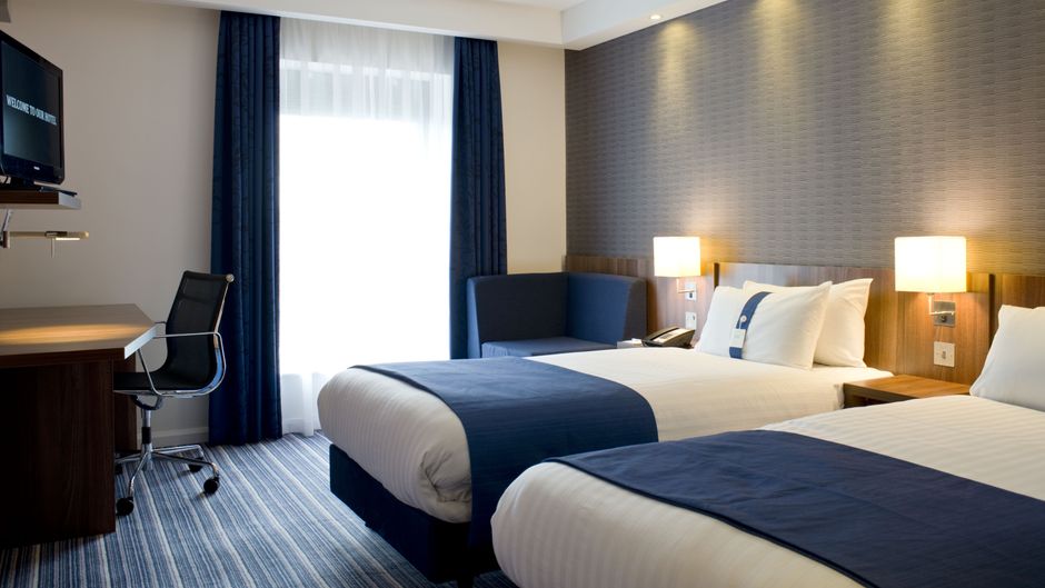 Holiday Inn Express Dunstable Room
