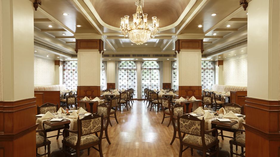 The Gateway Hotel Ganges Varanasi Restaurant