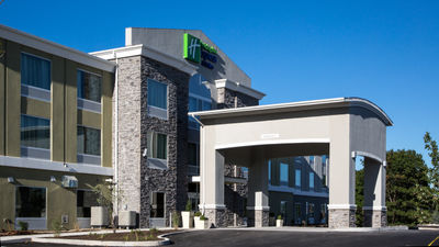 Holiday Inn Express & Suites Carlisle