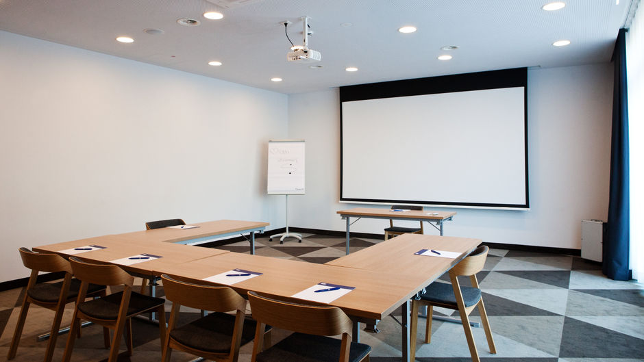 Holiday Inn Express Frankfurt Airport Meeting