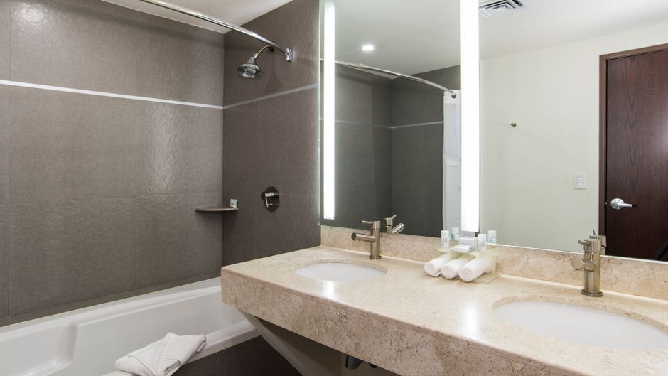 Holiday Inn Express Culiacan Room