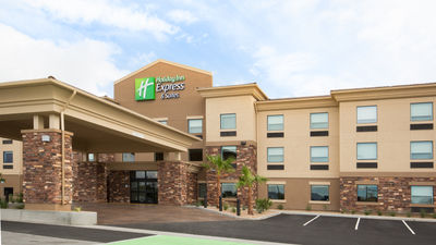 Holiday Inn Express & Suites Pahrump