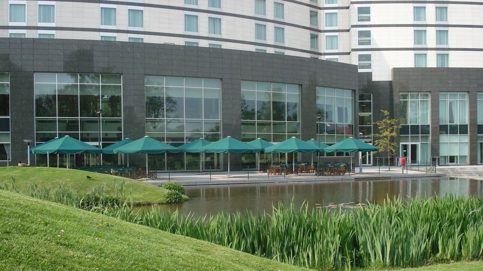 Crowne Plaza Brussels Airport Exterior
