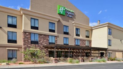 Holiday Inn Express & Suites Page