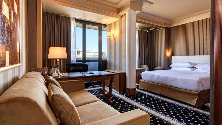 Hotel Capitol Suite