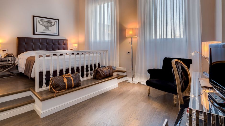 Hotel Roma Room