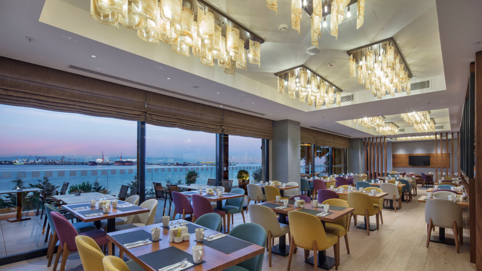 Holiday Inn Istanbul - Tuzla Bay Restaurant
