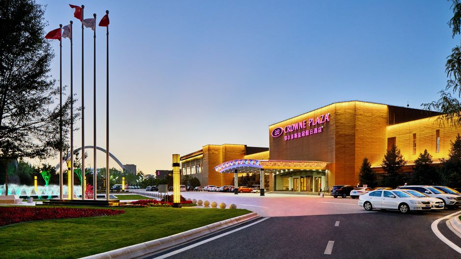 Crowne Plaza Ordos Exterior