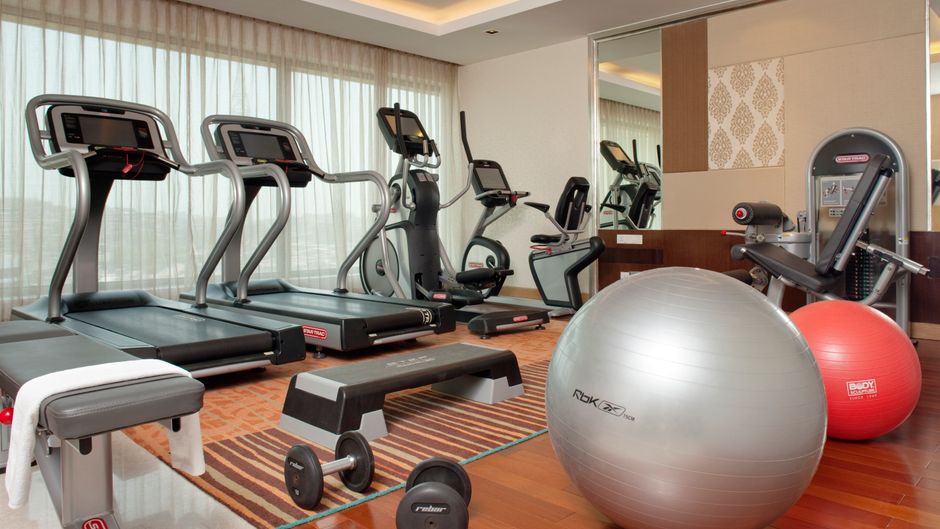 Holiday Inn Mumbai International Airport Health Club