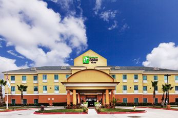 Holiday Inn Express Hotel and Suites