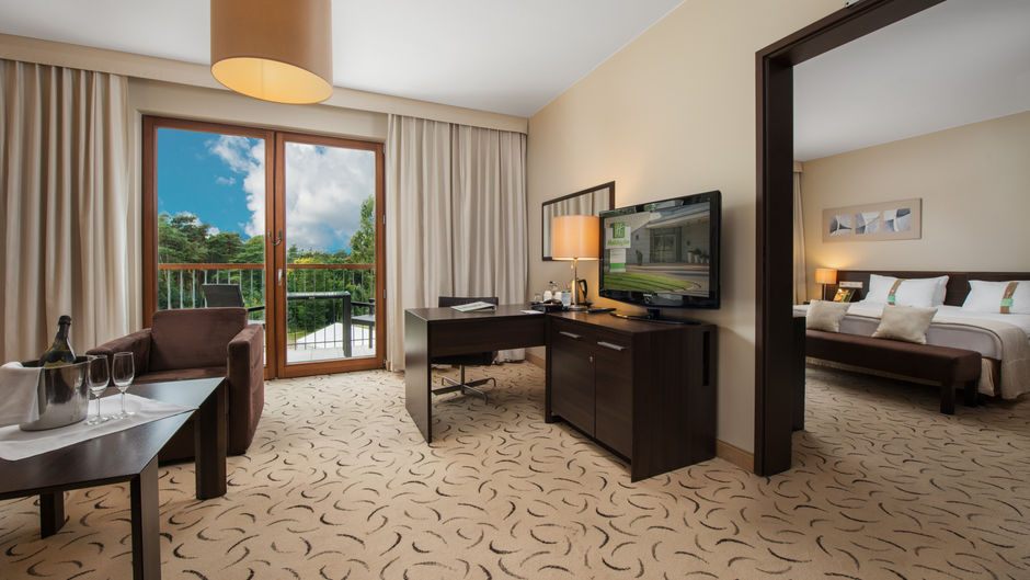 Holiday Inn Suite