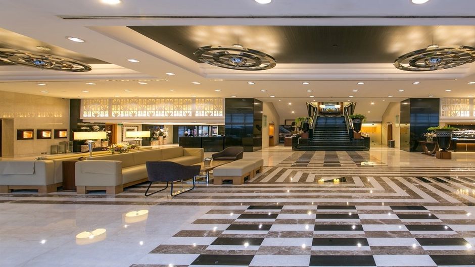 Copthorne Kuwait City Lobby