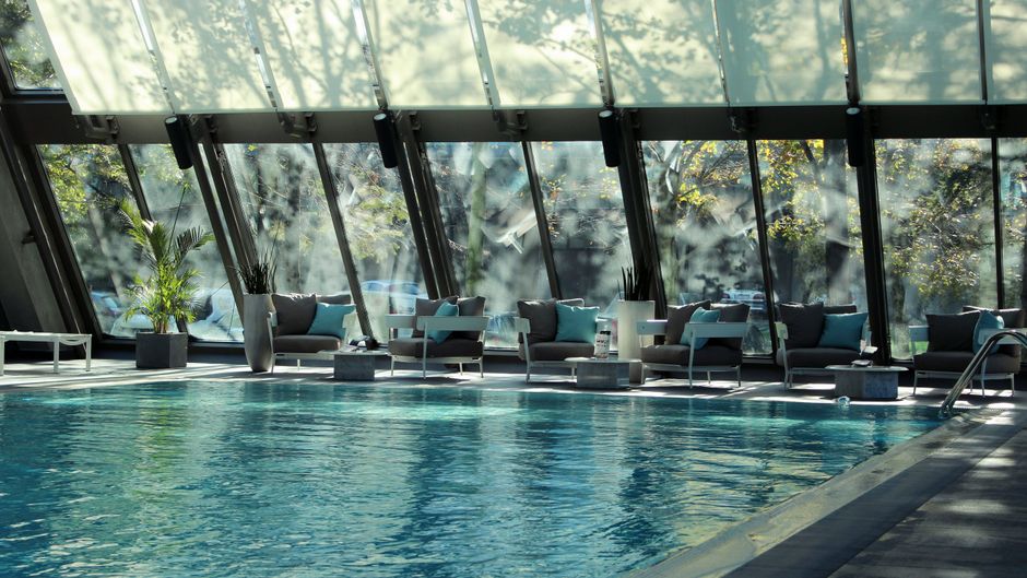 Crowne Plaza Belgrade Pool