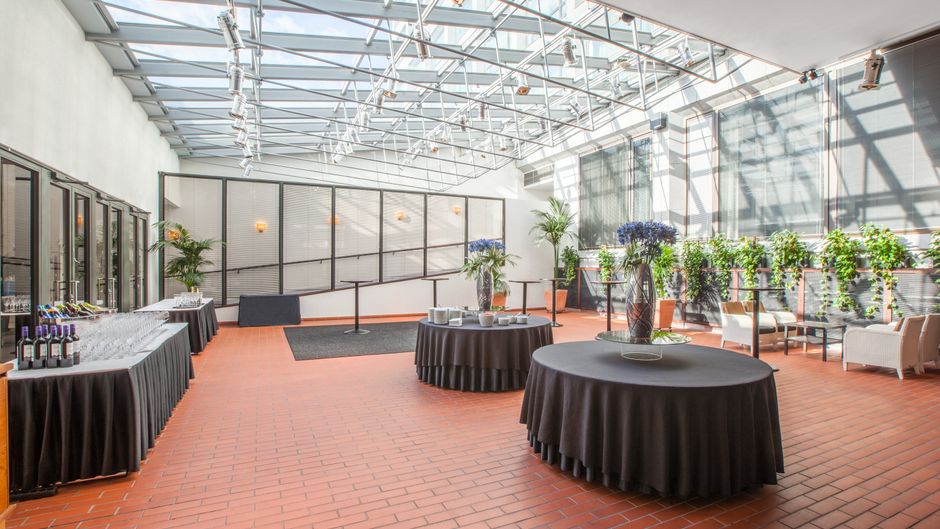 Crowne Plaza Helsinki-Hesperia Restaurant