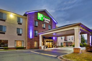 Holiday Inn Express & Stes Buford NE