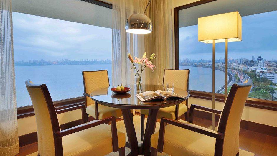 The Oberoi Mumbai Room