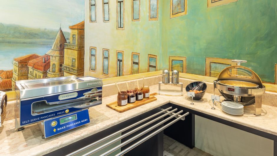 Holiday Inn Express Lisbon Av Liberdade Restaurant