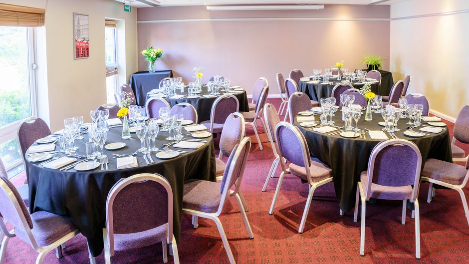 Holiday Inn Brent Cross Ballroom