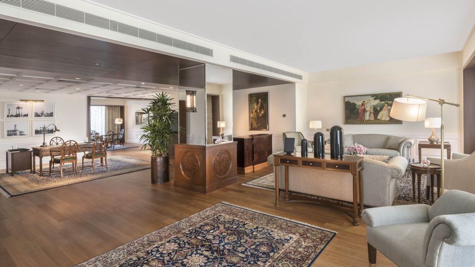 The Oberoi New Delhi Room